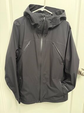 Lululemon Rain Jacket Size 10